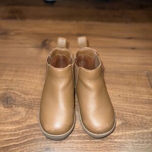 Banana Republic Toddler Boots (Size 18-24m)